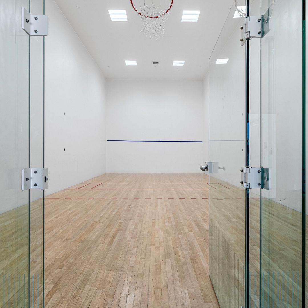 Tennis courts at Hyde Beach House